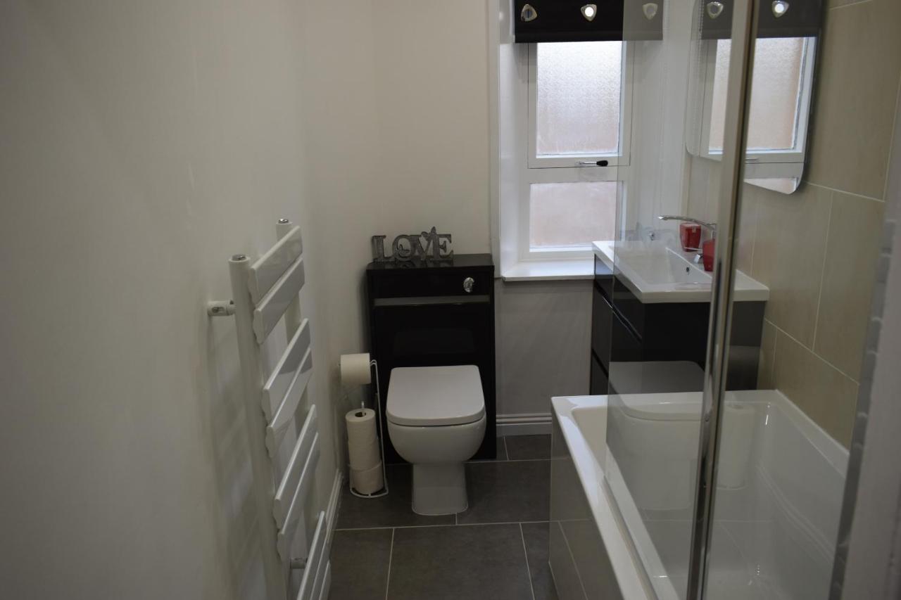 Glasgow Lovely Apartment D&N Eksteriør bilde